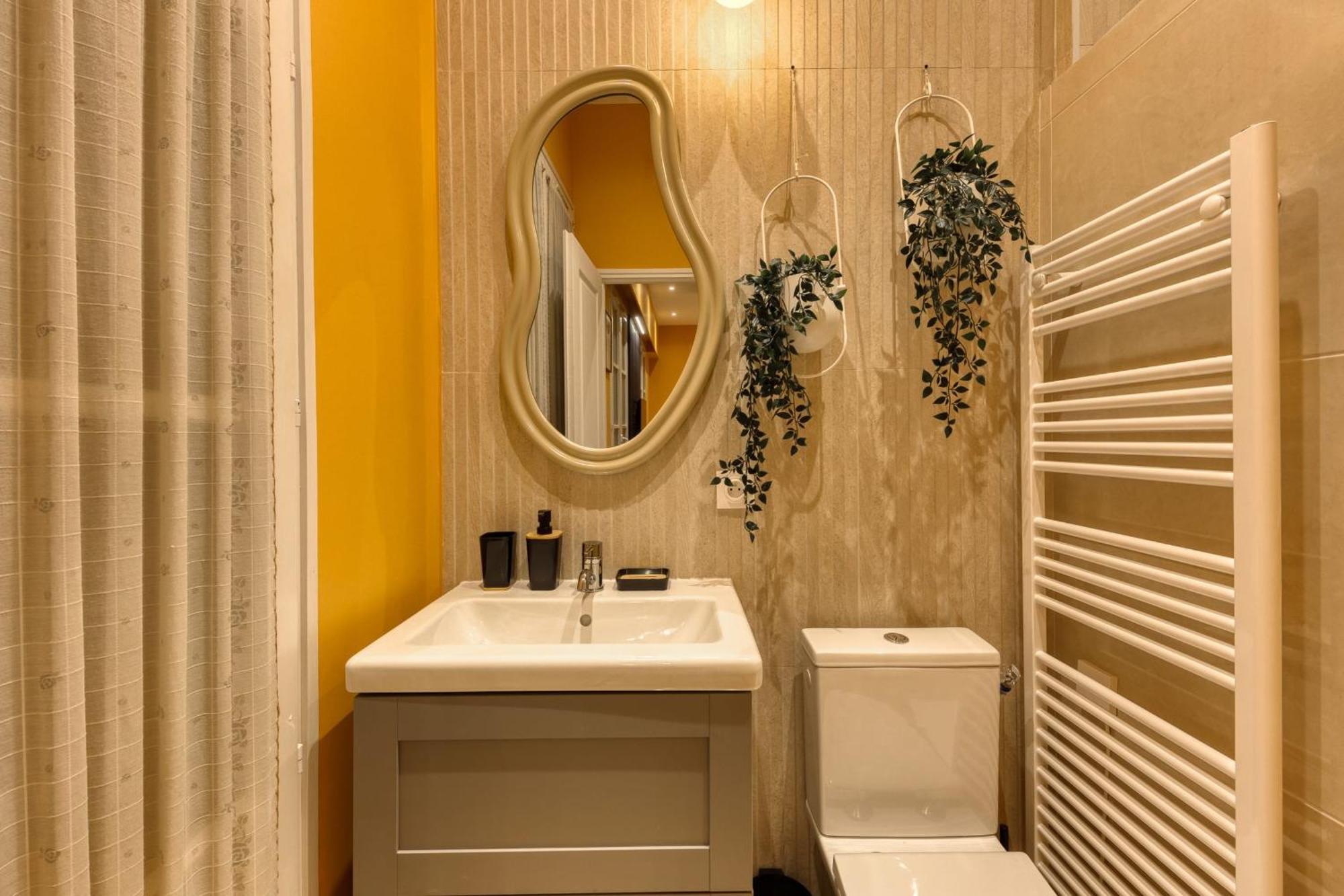 Deluxe Spa Suite Caramel Sweetness Melun Exterior photo